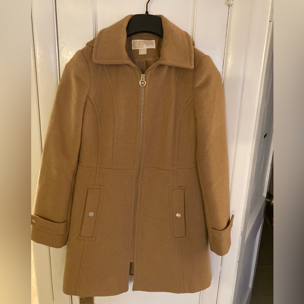 EUC Michael Kors Wool blend coat.  Camel color XS.